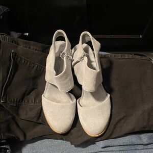 TOMS Women's Light blue heels
